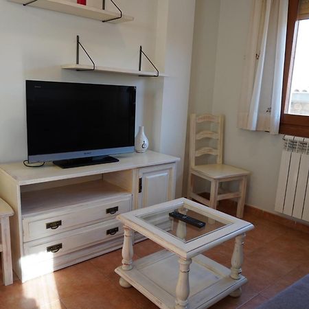 Apartamentos Casa Domenc Aren ภายนอก รูปภาพ