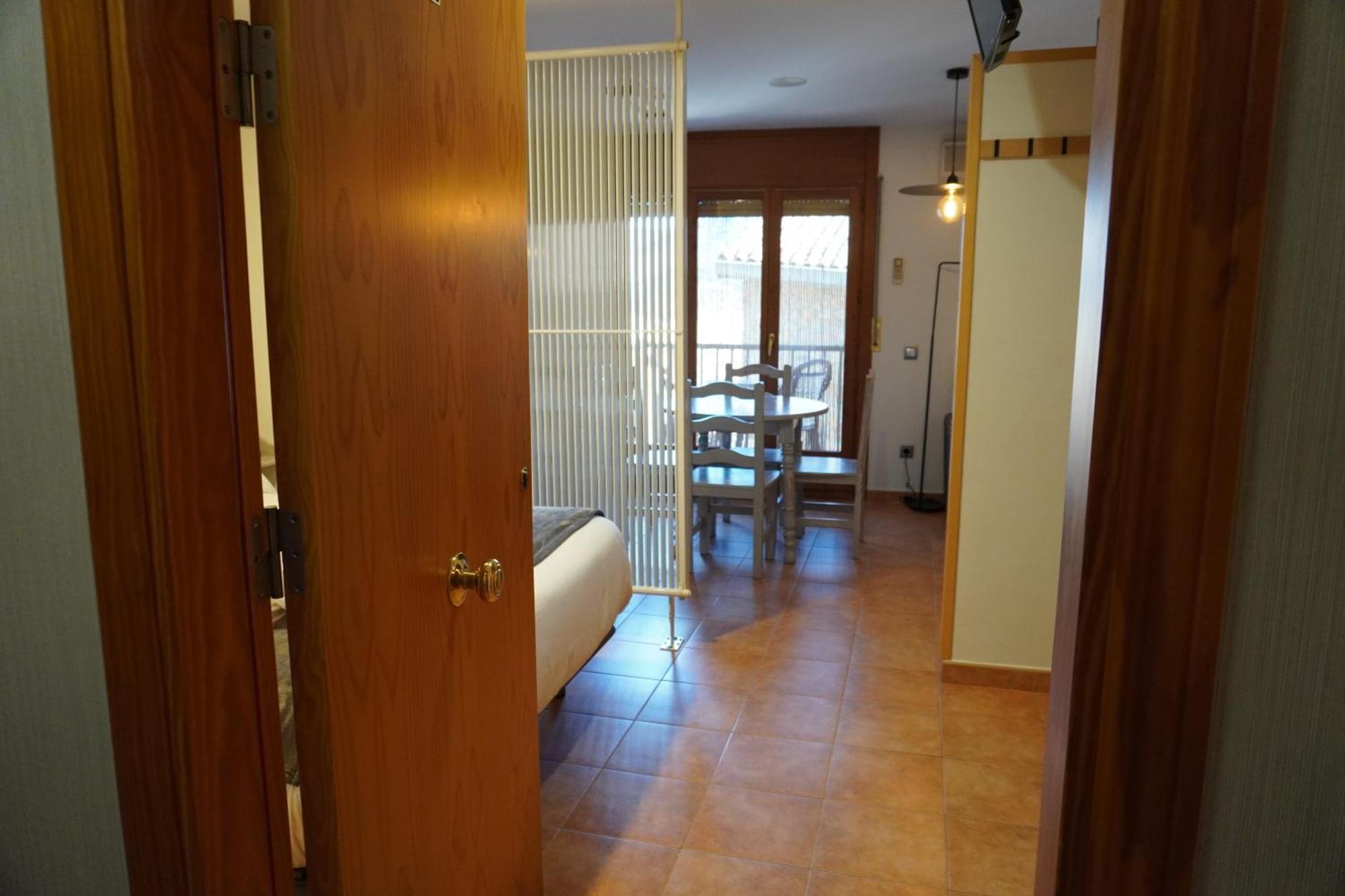 Apartamentos Casa Domenc Aren ภายนอก รูปภาพ